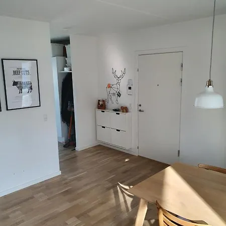 New In Copenhagen, Valby